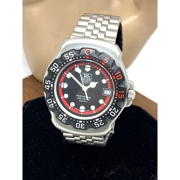 Tag Heuer Unisex Watch WA1214 Professional Swiss Quartz Red Black Dial 34mm - Picture 1 of 14